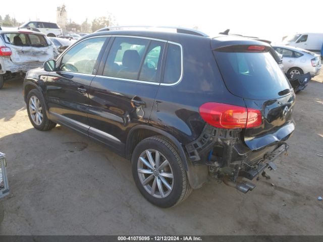 Photo 2 VIN: WVGRV7AX1HK016510 - VOLKSWAGEN TIGUAN 