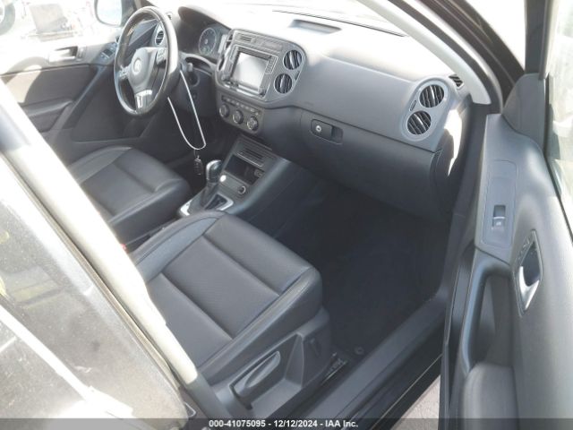 Photo 4 VIN: WVGRV7AX1HK016510 - VOLKSWAGEN TIGUAN 