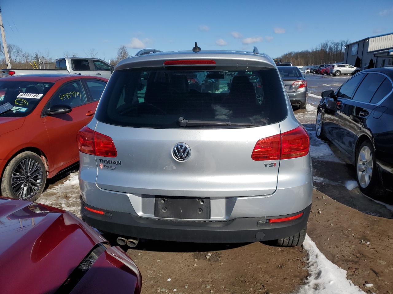 Photo 5 VIN: WVGRV7AX2HK015625 - VOLKSWAGEN TIGUAN 