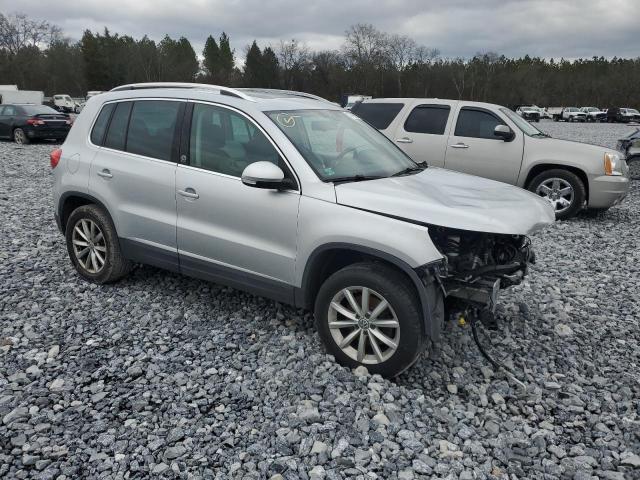 Photo 3 VIN: WVGRV7AX3HW500252 - VOLKSWAGEN TIGUAN 