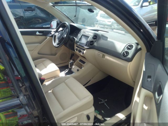 Photo 4 VIN: WVGRV7AX4HK001211 - VOLKSWAGEN TIGUAN 