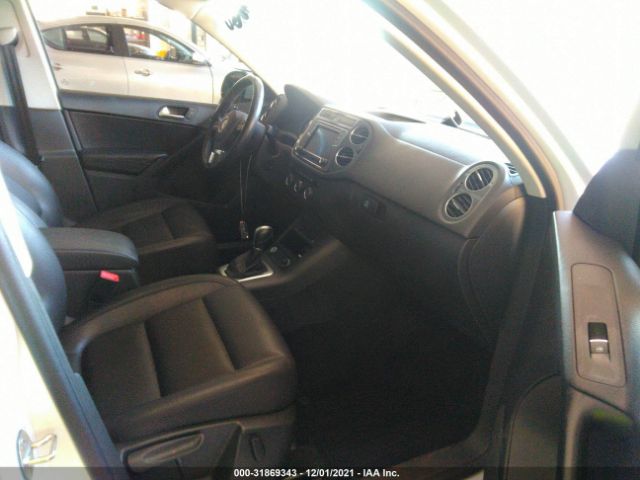 Photo 4 VIN: WVGRV7AX6HK007124 - VOLKSWAGEN TIGUAN 