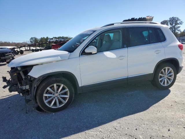 Photo 0 VIN: WVGRV7AXXHK012200 - VOLKSWAGEN TIGUAN 