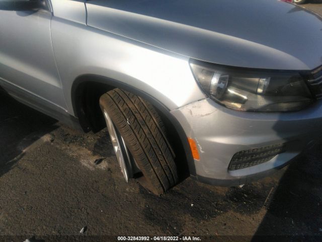 Photo 5 VIN: WVGRV7AXXHW510373 - VOLKSWAGEN TIGUAN 