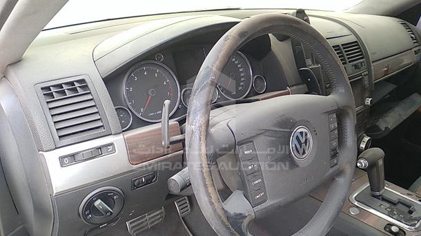 Photo 8 VIN: WVGSPP7L25D031288 - VOLKSWAGEN TOUAREG 