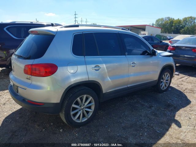 Photo 3 VIN: WVGSV7AX0HK006259 - VOLKSWAGEN TIGUAN 