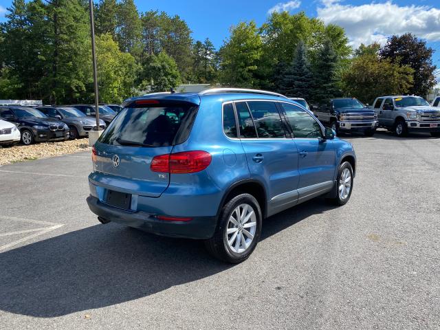 Photo 2 VIN: WVGSV7AX0HK006391 - VOLKSWAGEN TIGUAN WOL 