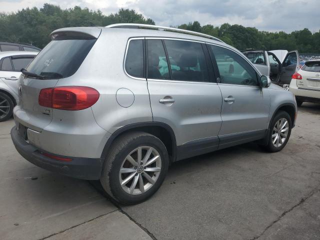 Photo 2 VIN: WVGSV7AX1HK028769 - VOLKSWAGEN TIGUAN 