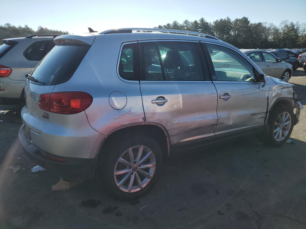 Photo 2 VIN: WVGSV7AX2HK007980 - VOLKSWAGEN TIGUAN 