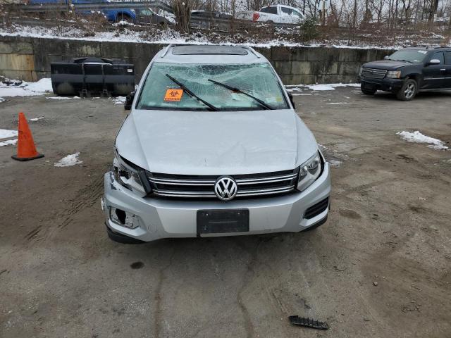 Photo 4 VIN: WVGSV7AX2HK015223 - VOLKSWAGEN TIGUAN WOL 