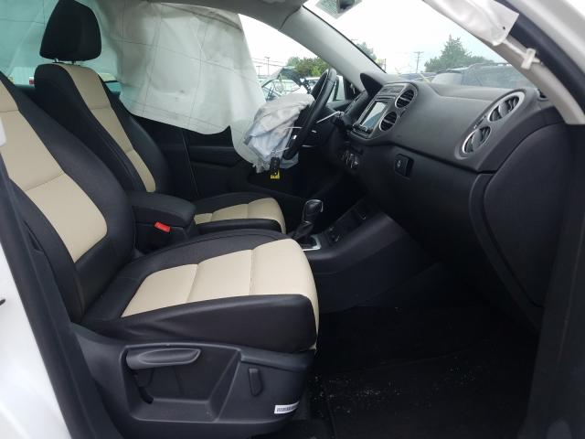 Photo 4 VIN: WVGSV7AX4HK030337 - VOLKSWAGEN TIGUAN 