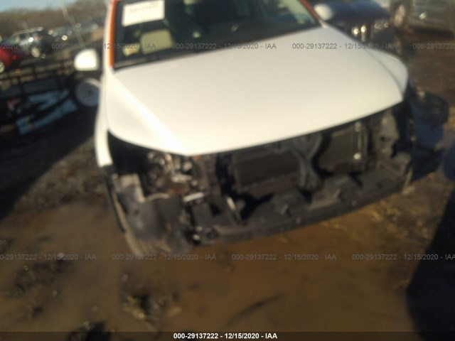 Photo 5 VIN: WVGSV7AX4HW510886 - VOLKSWAGEN TIGUAN 