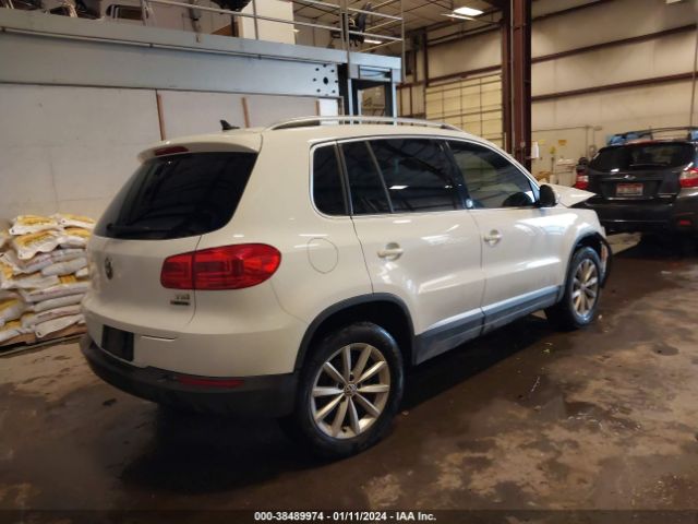 Photo 3 VIN: WVGSV7AX5HK009741 - VOLKSWAGEN TIGUAN 