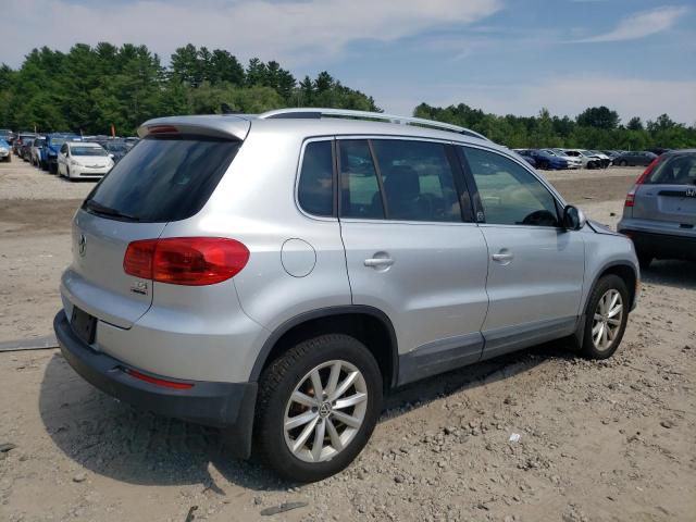 Photo 2 VIN: WVGSV7AX7HK022037 - VOLKSWAGEN TIGUAN 