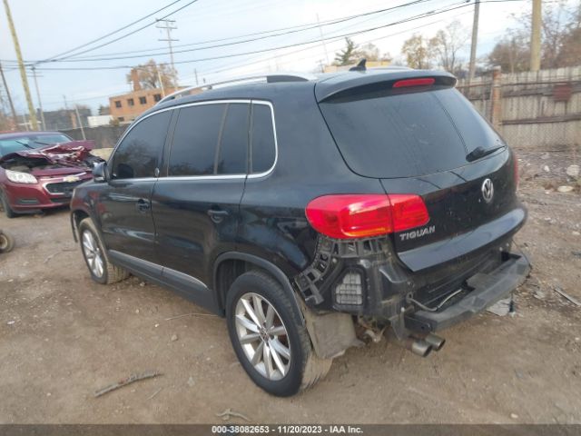 Photo 2 VIN: WVGSV7AX7HK027223 - VOLKSWAGEN TIGUAN 