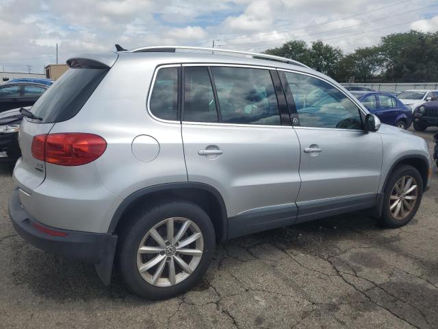 Photo 2 VIN: WVGSV7AX7HW504399 - VOLKSWAGEN TIGUAN WOL 