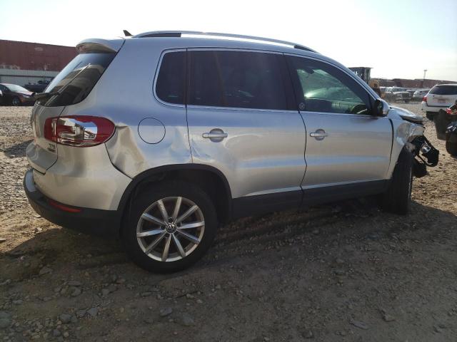 Photo 2 VIN: WVGSV7AX8HK016103 - VOLKSWAGEN TIGUAN WOL 