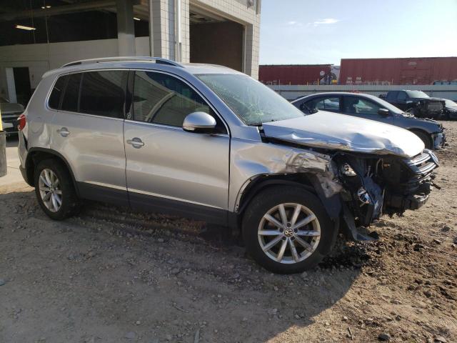 Photo 3 VIN: WVGSV7AX8HK016103 - VOLKSWAGEN TIGUAN WOL 