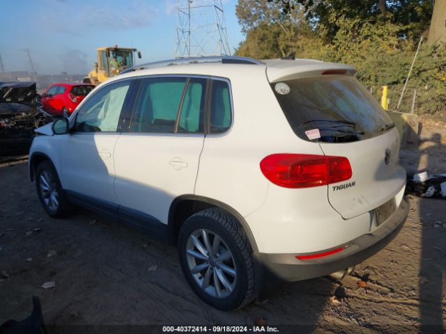 Photo 2 VIN: WVGSV7AX8HK033502 - VOLKSWAGEN TIGUAN 