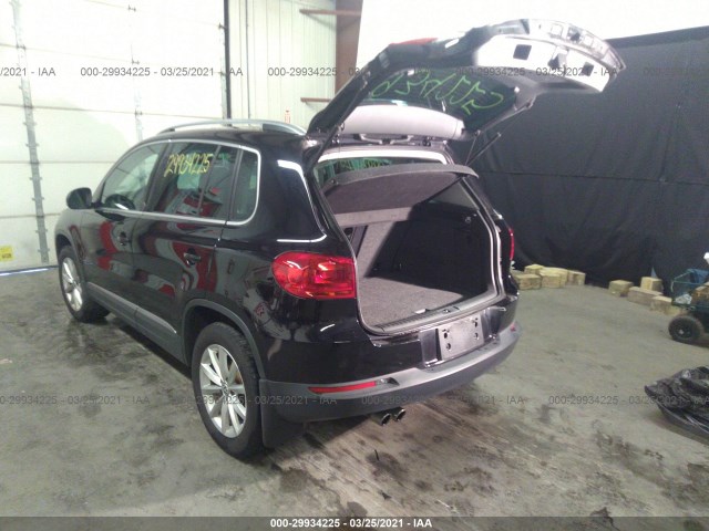 Photo 2 VIN: WVGSV7AX9HK011637 - VOLKSWAGEN TIGUAN 