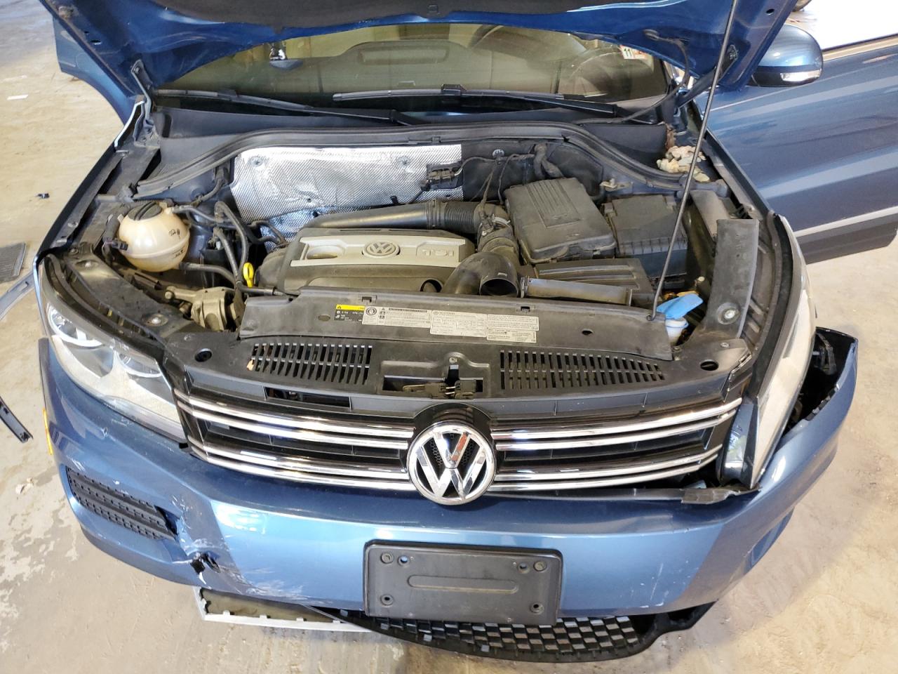 Photo 10 VIN: WVGSV7AX9HW511709 - VOLKSWAGEN TIGUAN 