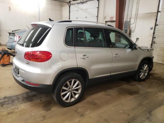 Photo 2 VIN: WVGSV7AXXHK013428 - VOLKSWAGEN TIGUAN 