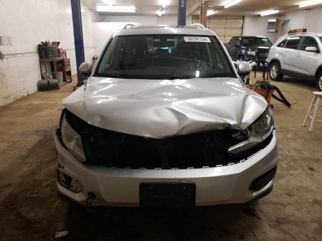 Photo 4 VIN: WVGSV7AXXHK013428 - VOLKSWAGEN TIGUAN 