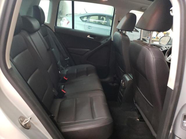 Photo 9 VIN: WVGSV7AXXHK013428 - VOLKSWAGEN TIGUAN 