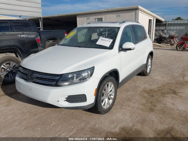 Photo 1 VIN: WVGSV7AXXHK028253 - VOLKSWAGEN TIGUAN 