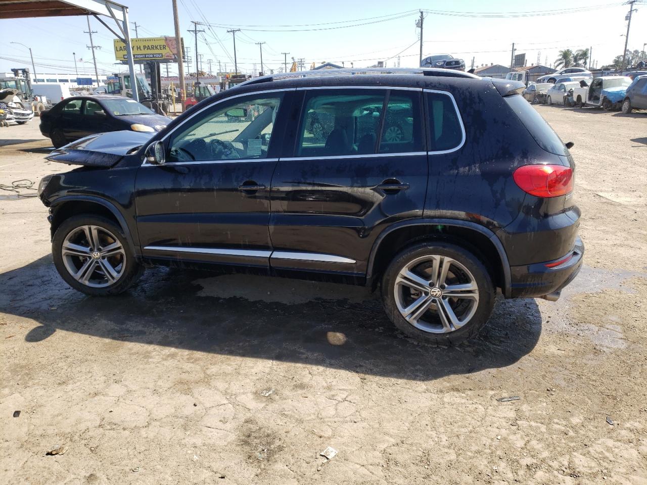 Photo 1 VIN: WVGTV7AX0HK015693 - VOLKSWAGEN TIGUAN 