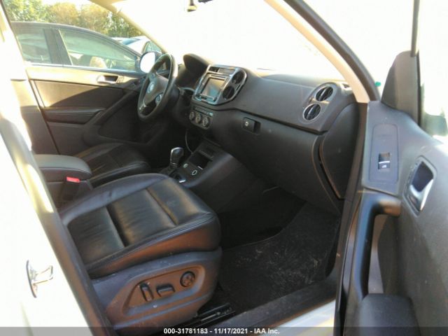 Photo 4 VIN: WVGTV7AX3HW511323 - VOLKSWAGEN TIGUAN 