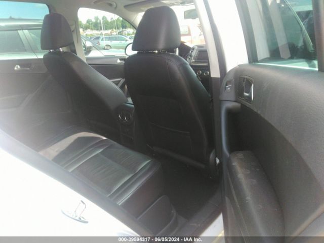 Photo 7 VIN: WVGTV7AX4HK012215 - VOLKSWAGEN TIGUAN 