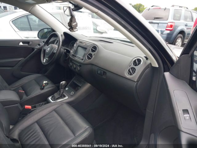 Photo 4 VIN: WVGTV7AX7HK022429 - VOLKSWAGEN TIGUAN 