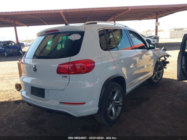 Photo 3 VIN: WVGTV7AX8HK027896 - VOLKSWAGEN TIGUAN 