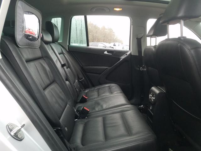 Photo 5 VIN: WVGUV7AX1HW504682 - VOLKSWAGEN TIGUAN 