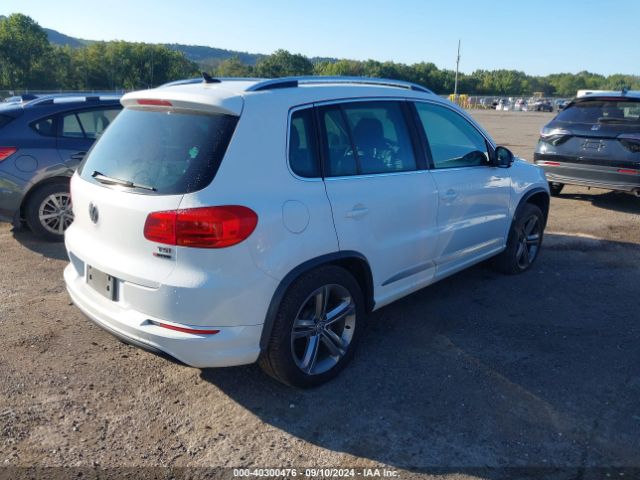 Photo 3 VIN: WVGUV7AX2HW504593 - VOLKSWAGEN TIGUAN 