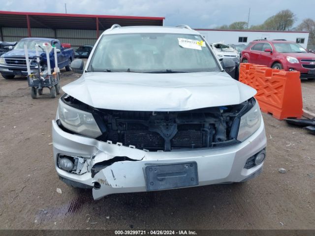 Photo 5 VIN: WVGUV7AX9HK021299 - VOLKSWAGEN TIGUAN 