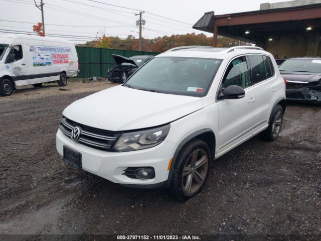 Photo 1 VIN: WVGUV7AXXHW505782 - VOLKSWAGEN TIGUAN 