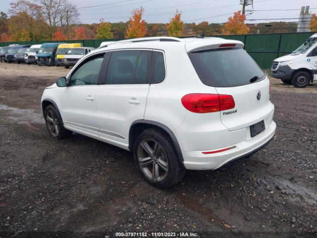 Photo 2 VIN: WVGUV7AXXHW505782 - VOLKSWAGEN TIGUAN 