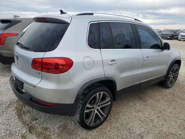 Photo 2 VIN: WVGVV7AX6HK010636 - VOLKSWAGEN TIGUAN SEL 