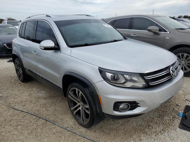 Photo 3 VIN: WVGVV7AX6HK010636 - VOLKSWAGEN TIGUAN SEL 