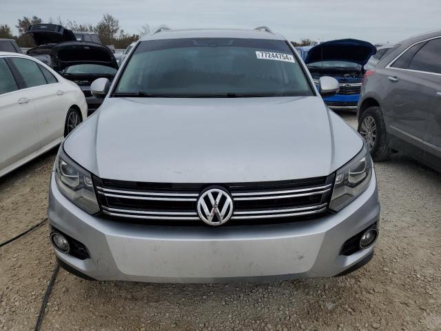 Photo 4 VIN: WVGVV7AX6HK010636 - VOLKSWAGEN TIGUAN SEL 