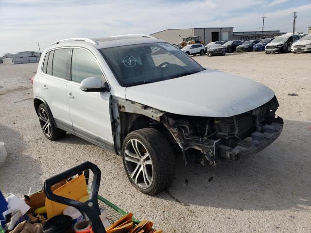 Photo 3 VIN: WVGVV7AXXHW511957 - VOLKSWAGEN TIGUAN 