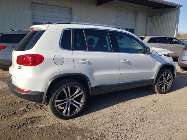 Photo 2 VIN: WVGWV7AX4HW501638 - VOLKSWAGEN TIGUAN SEL 