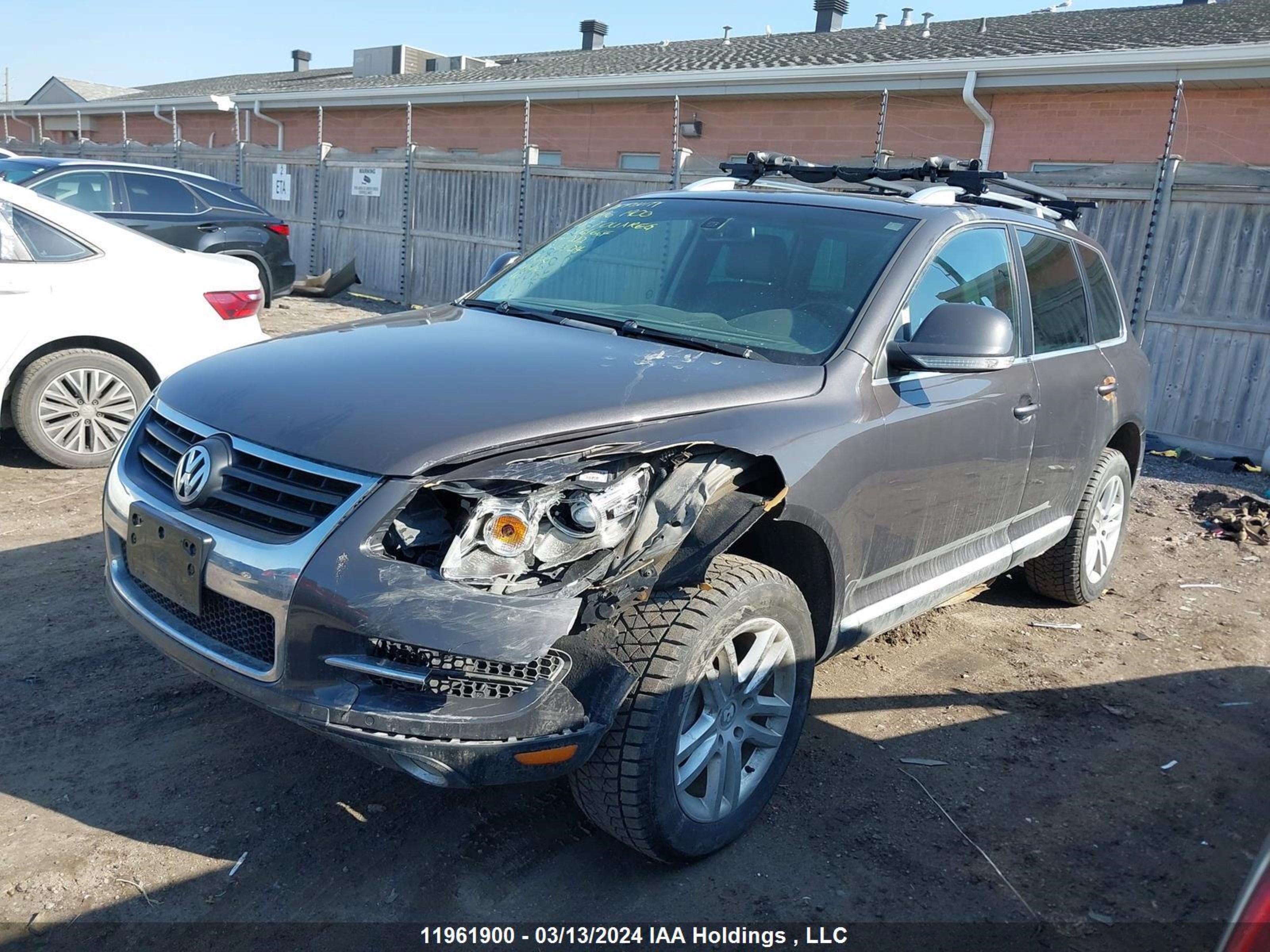 Photo 1 VIN: WVGZE67L78D061664 - VOLKSWAGEN TOUAREG 