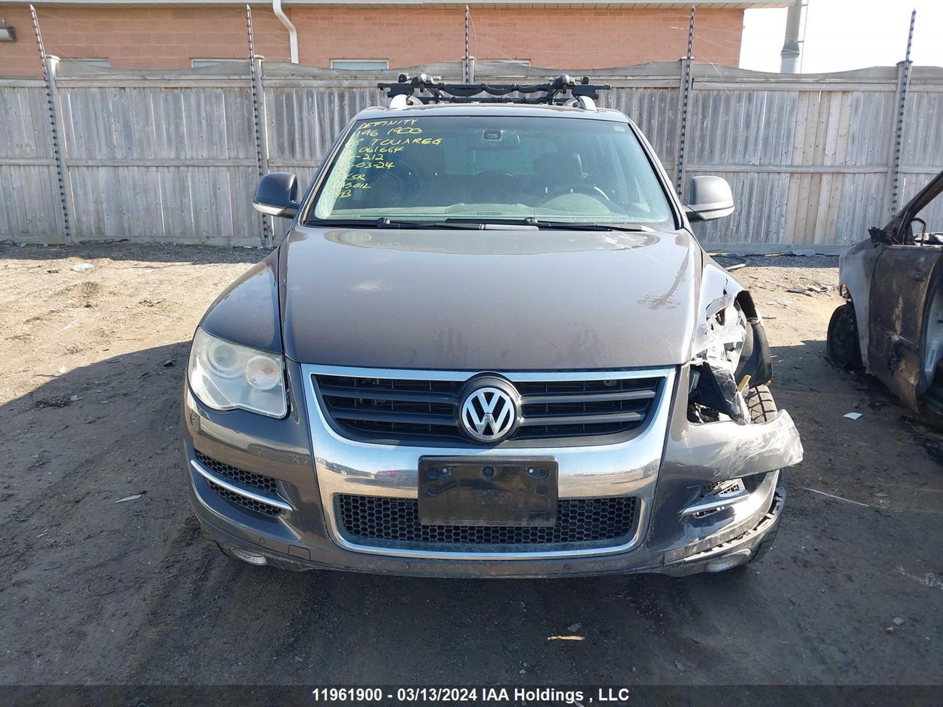 Photo 11 VIN: WVGZE67L78D061664 - VOLKSWAGEN TOUAREG 