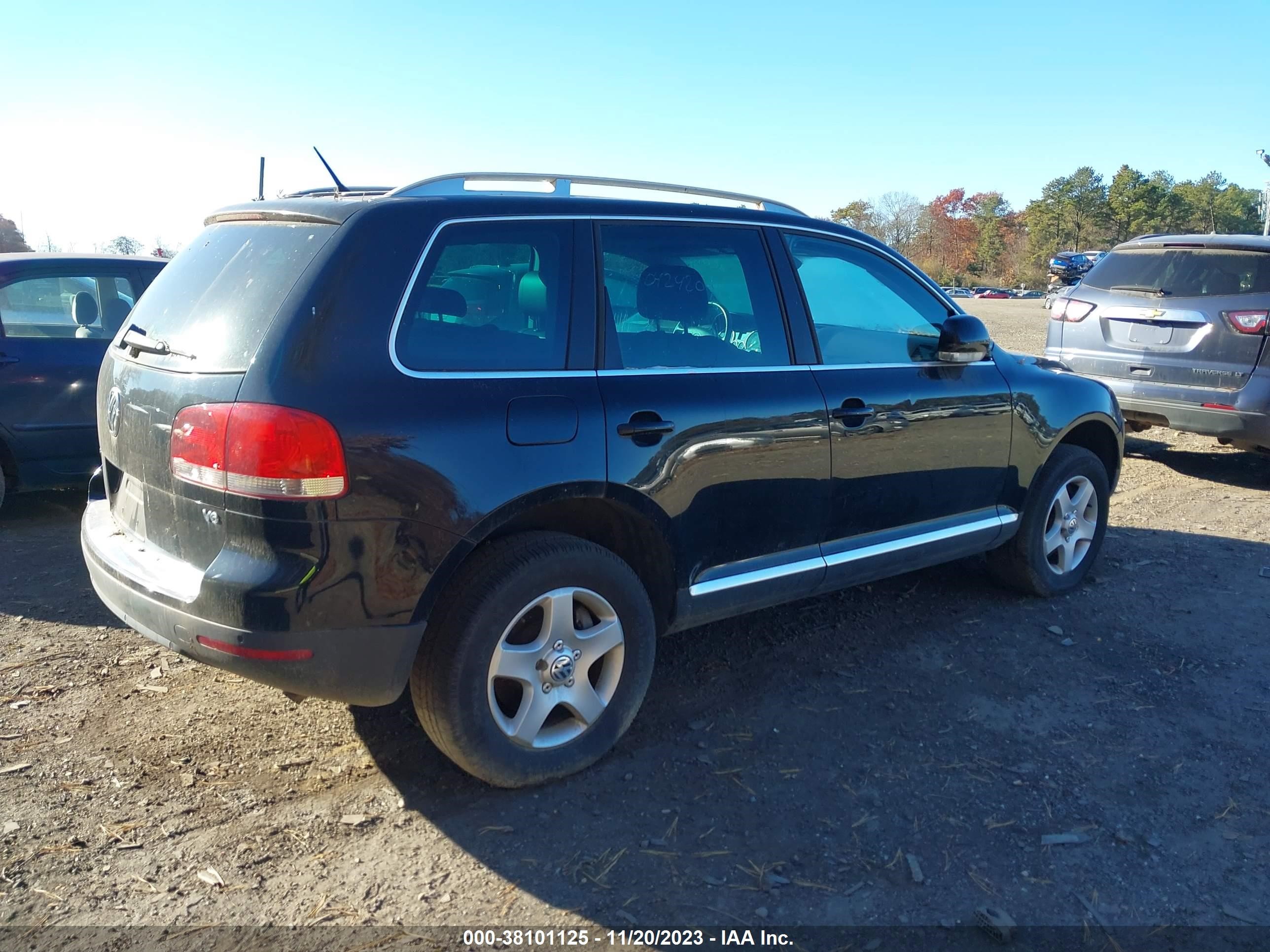 Photo 3 VIN: WVGZE77L27D005183 - VOLKSWAGEN TOUAREG 