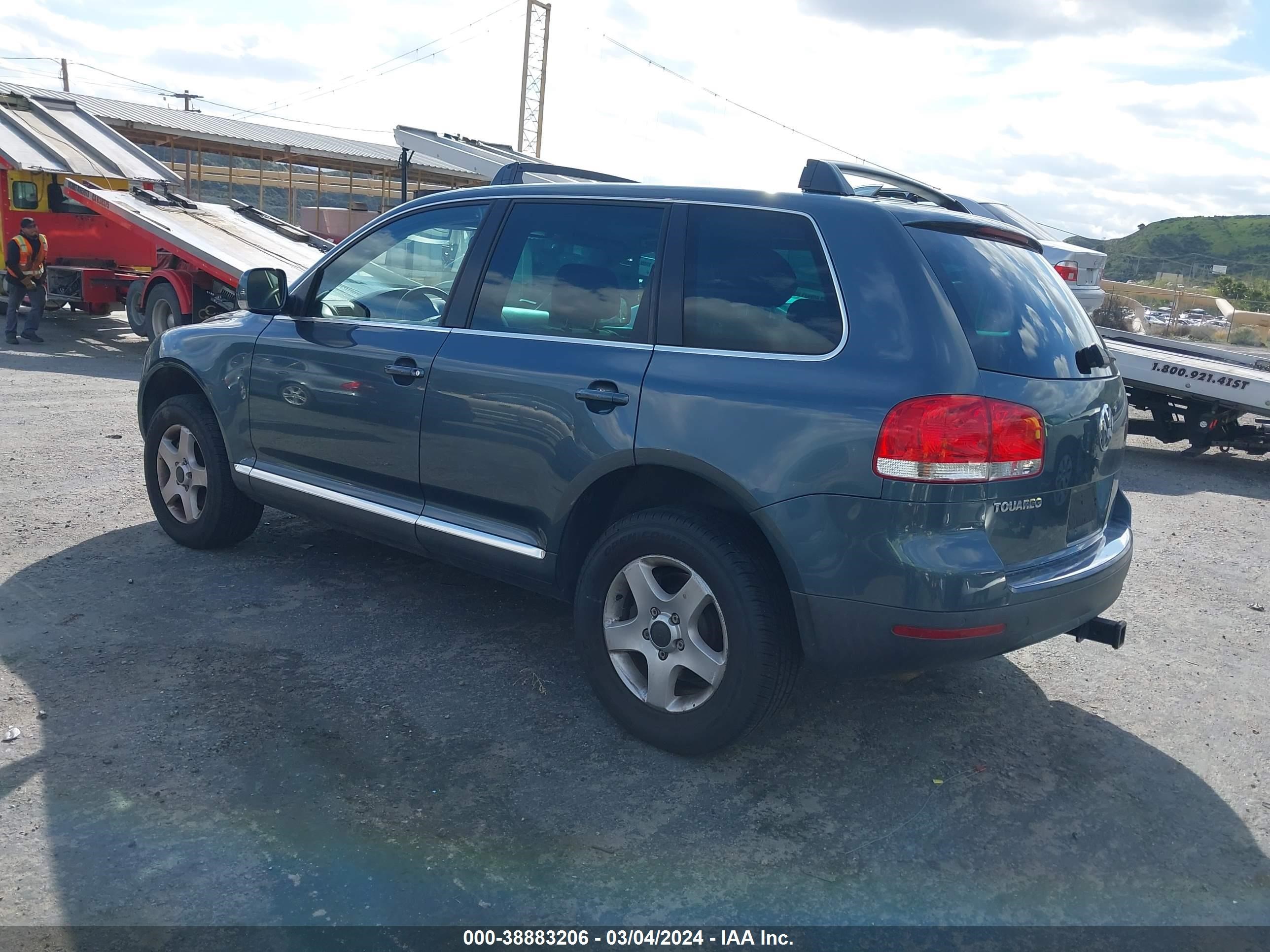 Photo 2 VIN: WVGZG77L76D045607 - VOLKSWAGEN TOUAREG 