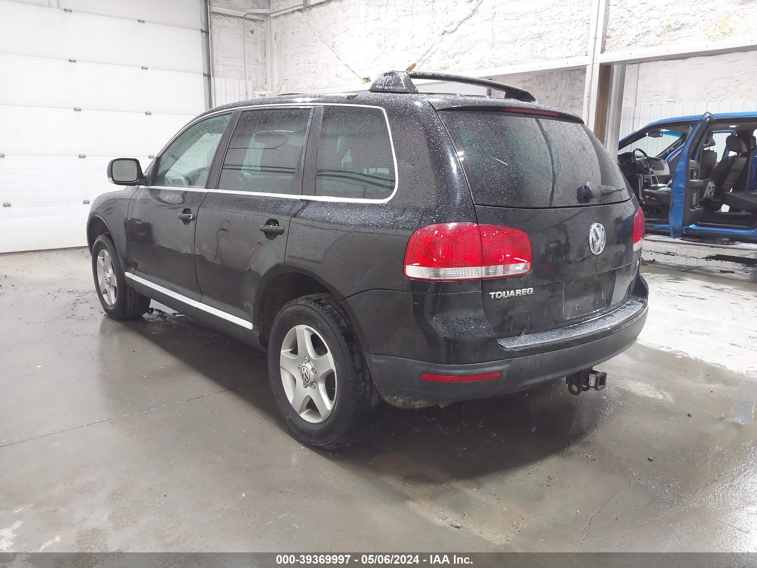 Photo 2 VIN: WVGZG77L85D082051 - VOLKSWAGEN TOUAREG 