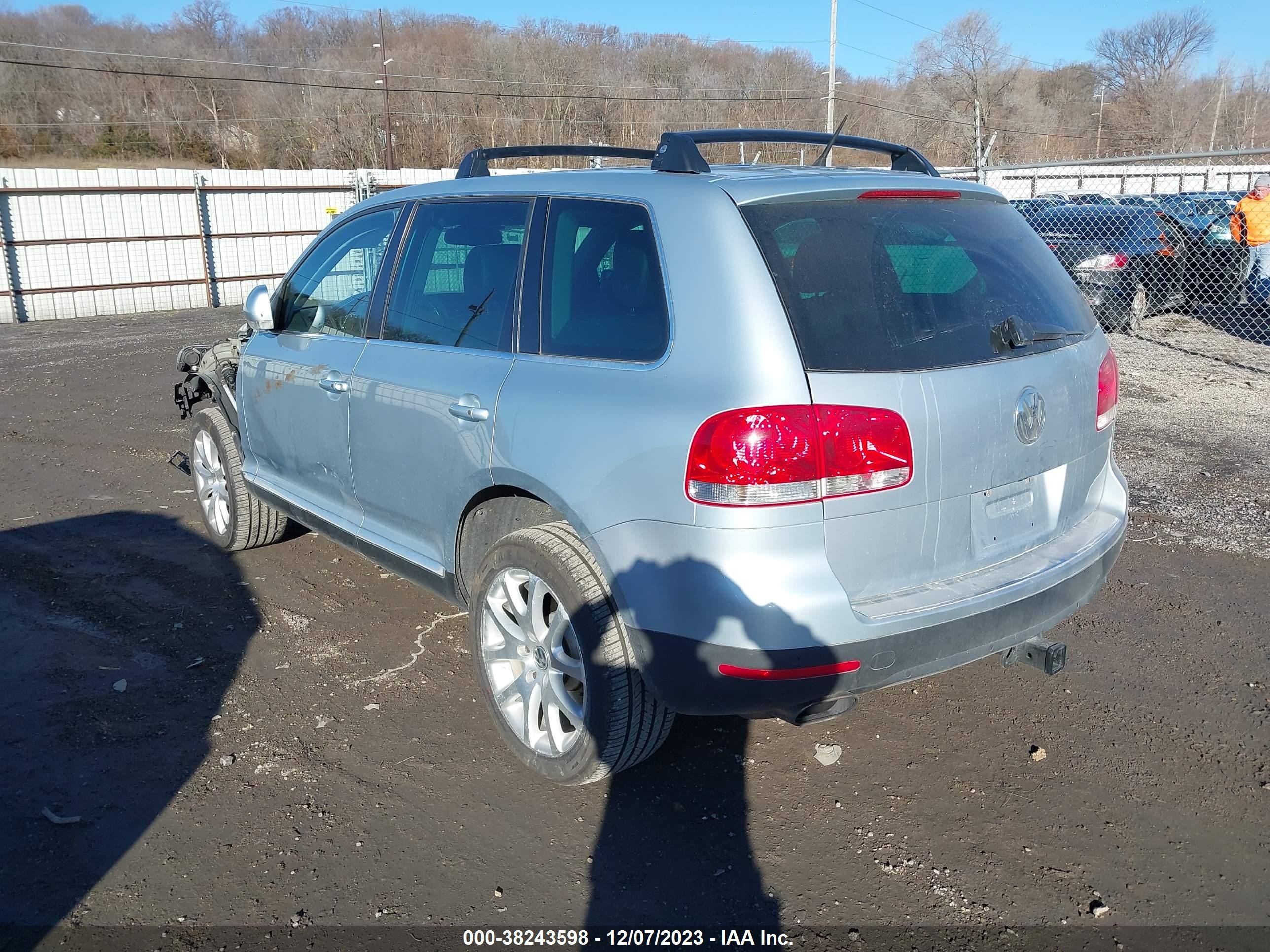 Photo 2 VIN: WVGZM77L06D023683 - VOLKSWAGEN TOUAREG 